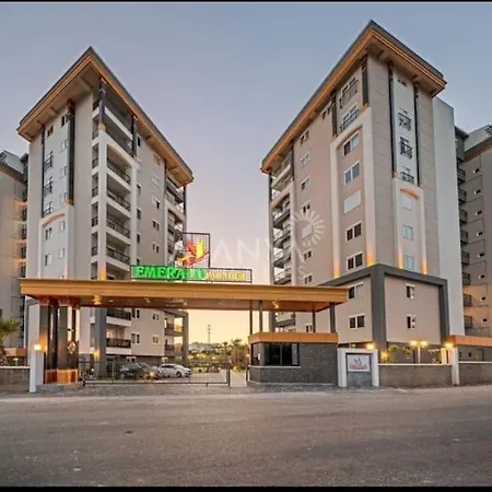 Emerald Paradise